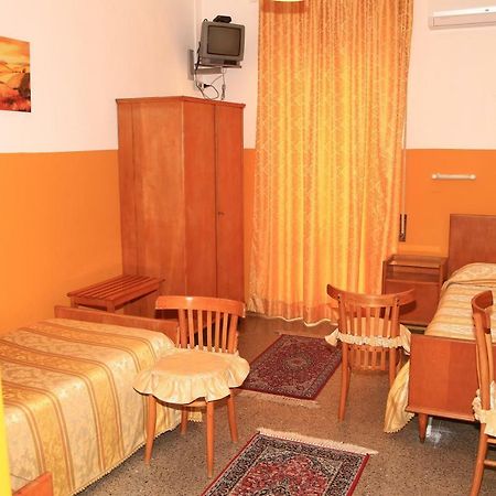 Hotel San Vincenzo Soverato Marina Kültér fotó