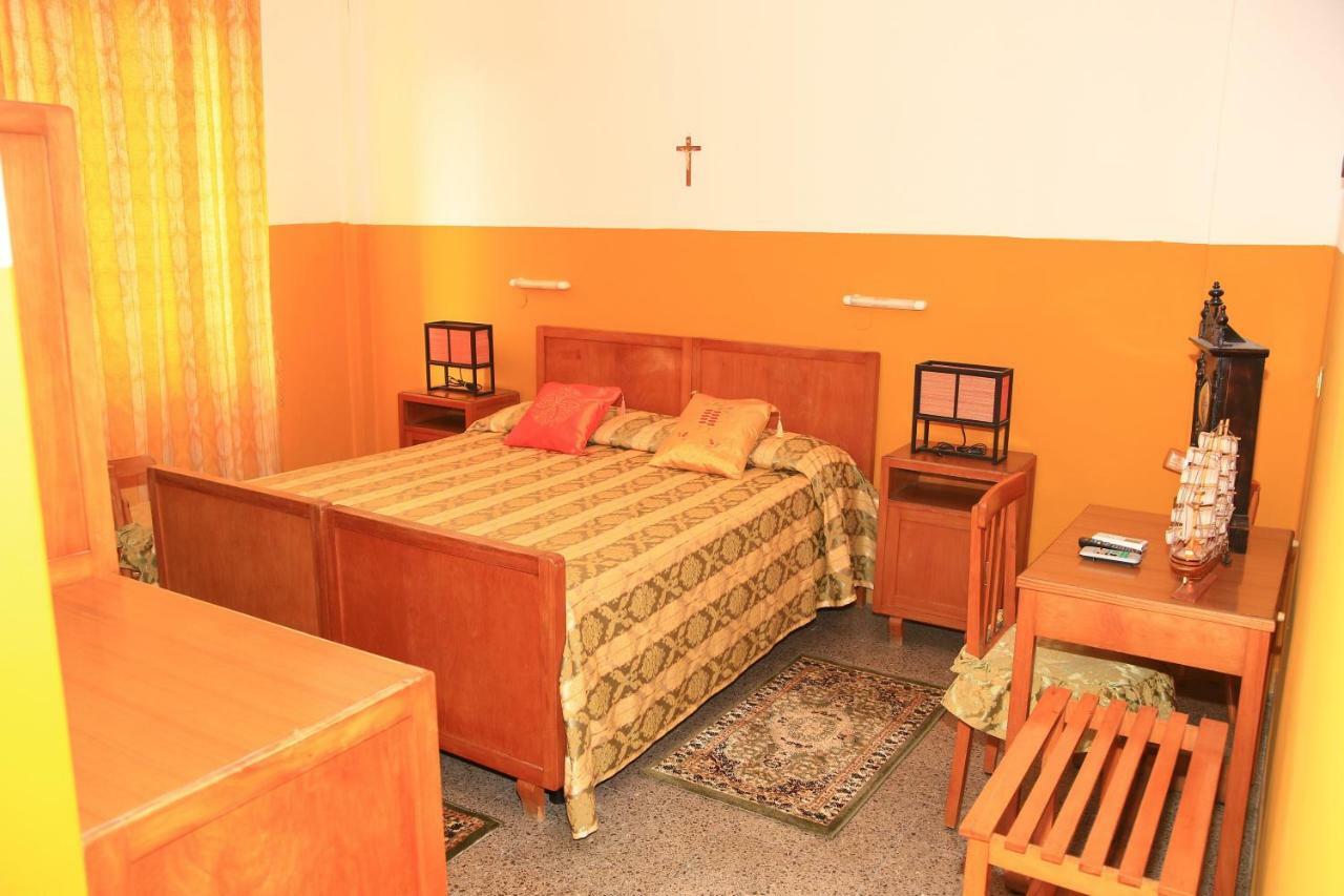 Hotel San Vincenzo Soverato Marina Kültér fotó